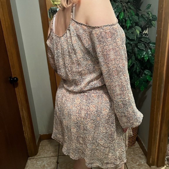 2x cold shoulder mini - Picture 2 of 5